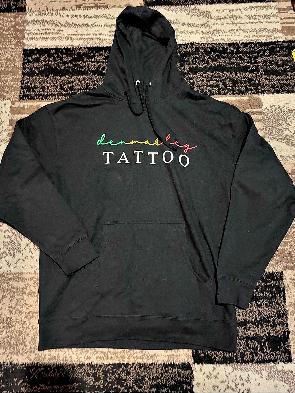 Graphic skulls & bullets tattoo Pullover Hoodie Black XL